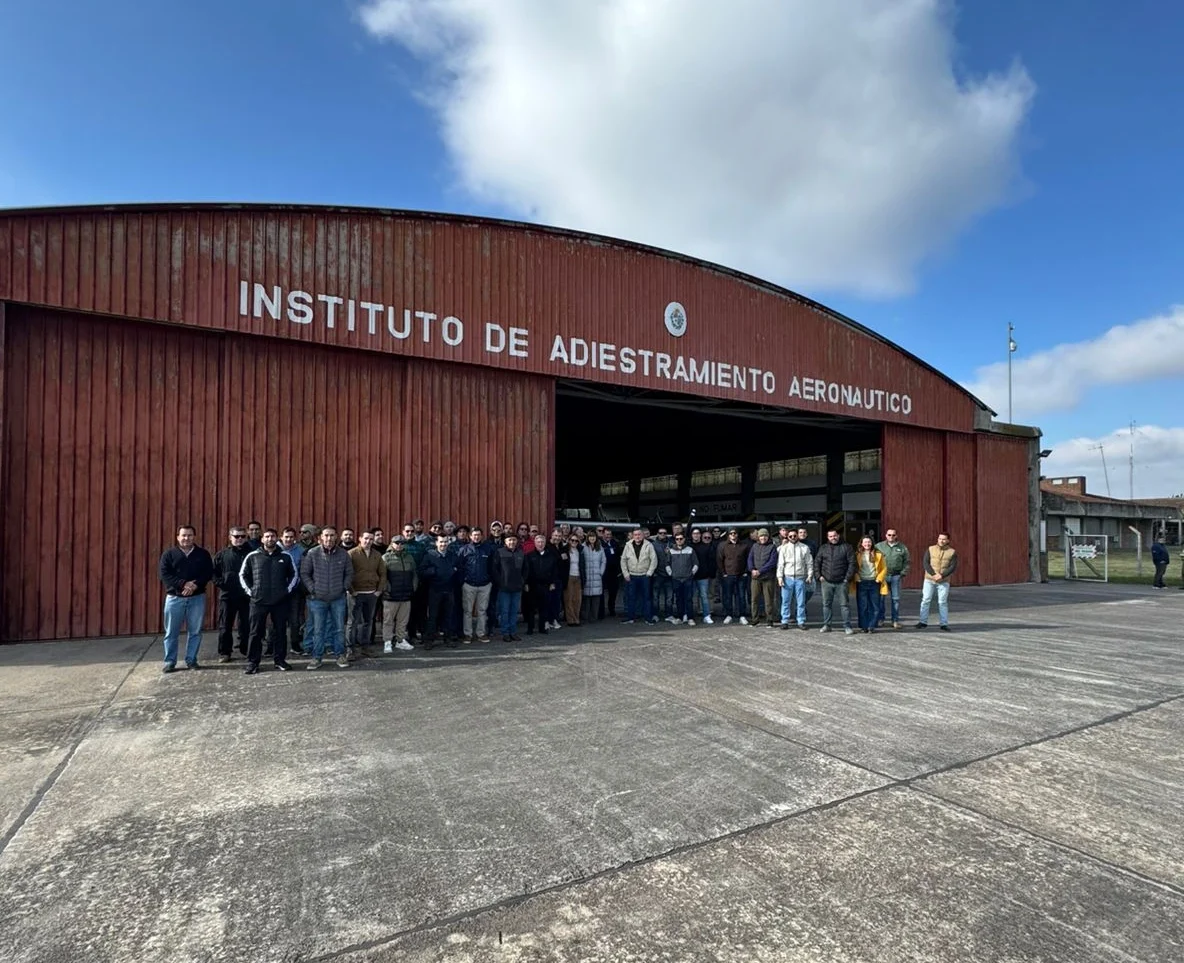 Uruguay auditó a todo su sector de aviación agrícola y sorprendió con los resultados más del 80 de conocimiento técnico